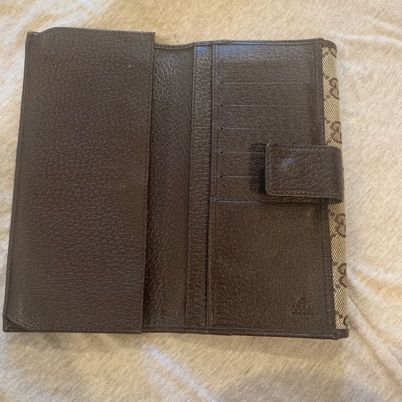 Gucci Wallet - Picture 4 of 5